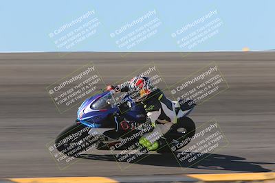 media/Nov-06-2023-Moto Forza (Mon) [[ce023d0744]]/2-Advanced Group/Session 2 (Bowl Speed Pans)/